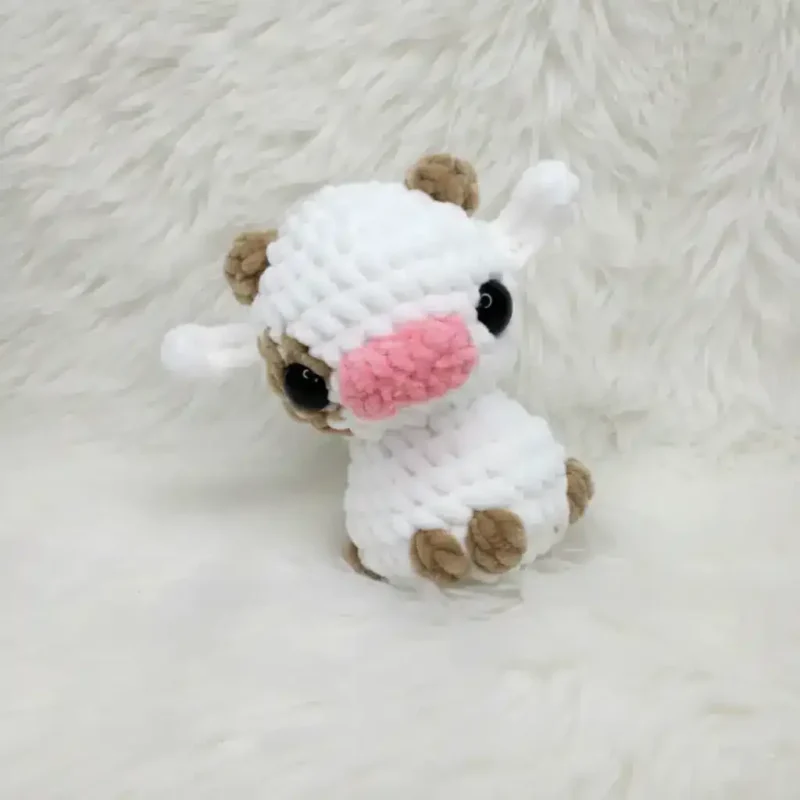 Crocheting an amigurumi nature cow, step by step — photo 4