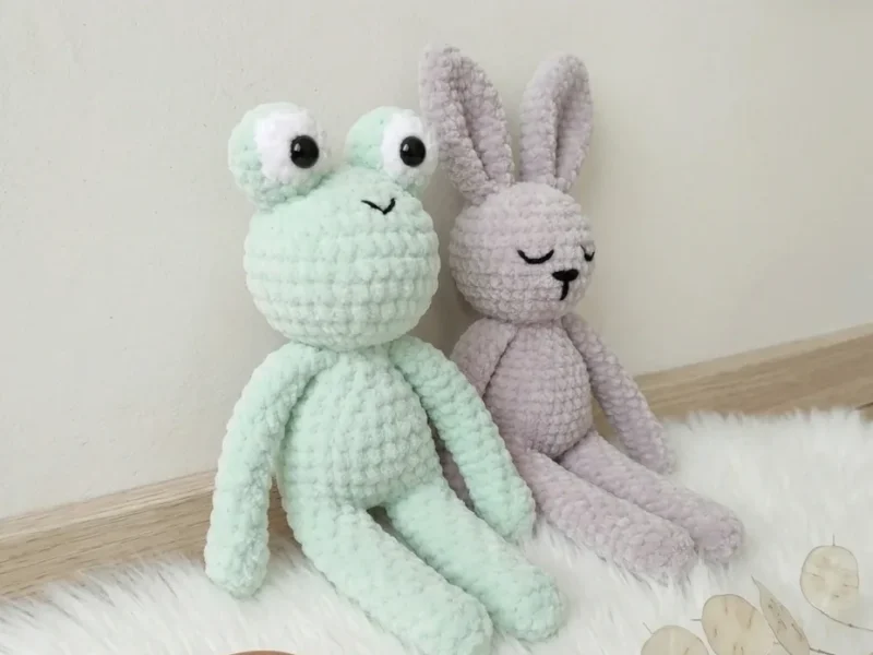 Crochet a bunny or frog from one amigurumi base