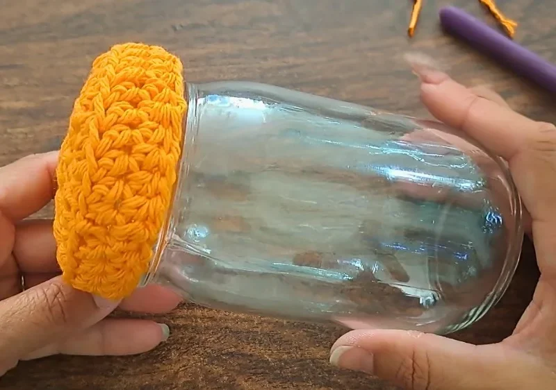 Easy Crochet Mason Jar Drink Lid Pattern with Straw Opening