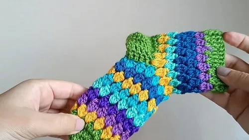 Crochet worsted weight socks with a turned heel — photo 3