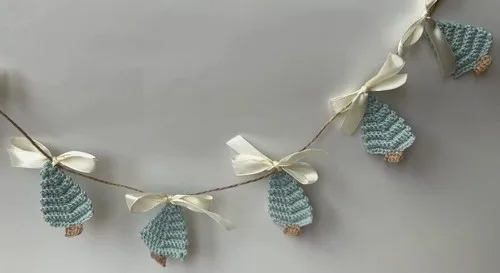 Crochet Tree Garland Pattern For Holiday Decor
