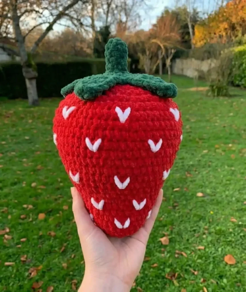 Giant crochet strawberry pillow pattern for beginners