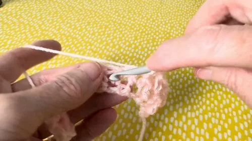 Lightweight Crochet Baby Blanket for Spring and Summer — photo 3