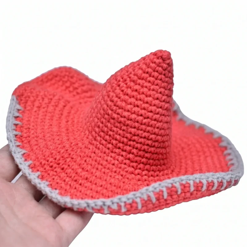 Little Gnome Amigurumi Pattern: Pointy Hat & Rosy Cheeks — photo 2