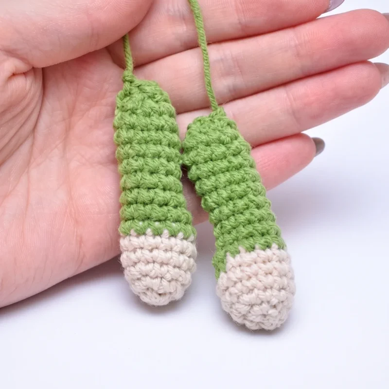 Little Gnome Amigurumi Pattern: Pointy Hat & Rosy Cheeks — photo 3