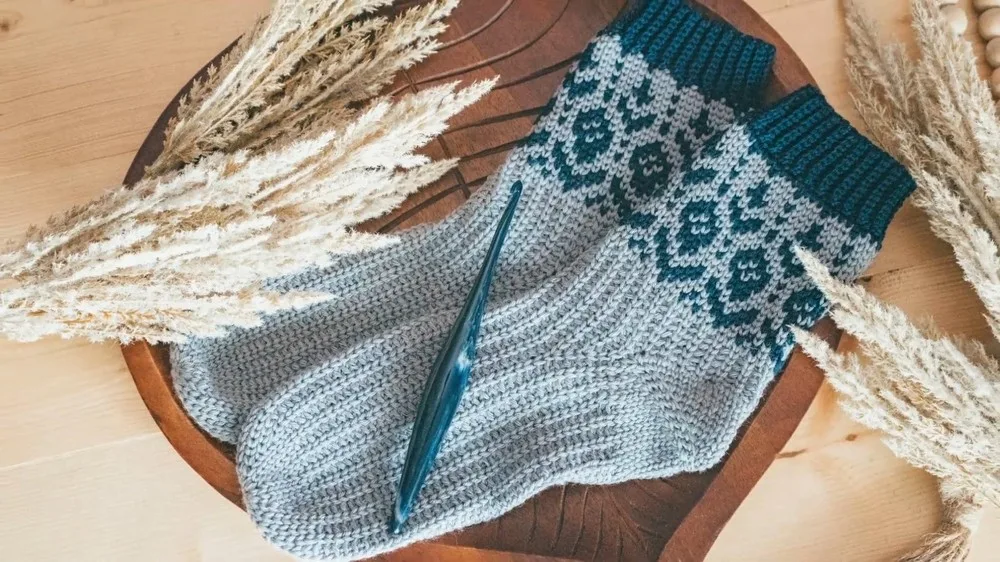 Toe-Up Woodland Walker Crochet Socks With Colorwork Cuff